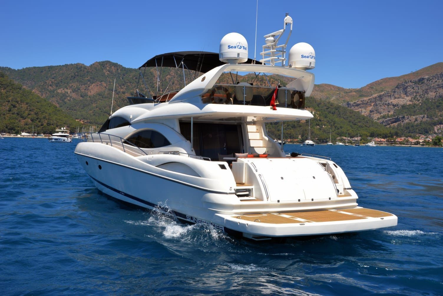 gocek-motoryat-fethiye-trawler-kiralama (1) göcek motoryat kiralama, göcek tekne kiralama, göcek yat kiralama, fethiye tekne kiralama, fethiye yat kiralama, fethiye motoryat kiralama