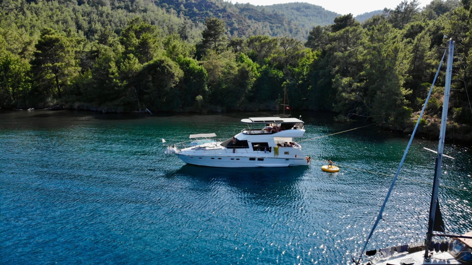 gocek-motoryat-fethiye-trawler-kiralama (25) göcek motoryat kiralama, göcek tekne kiralama, göcek yat kiralama, fethiye tekne kiralama, fethiye yat kiralama, fethiye motoryat kiralama