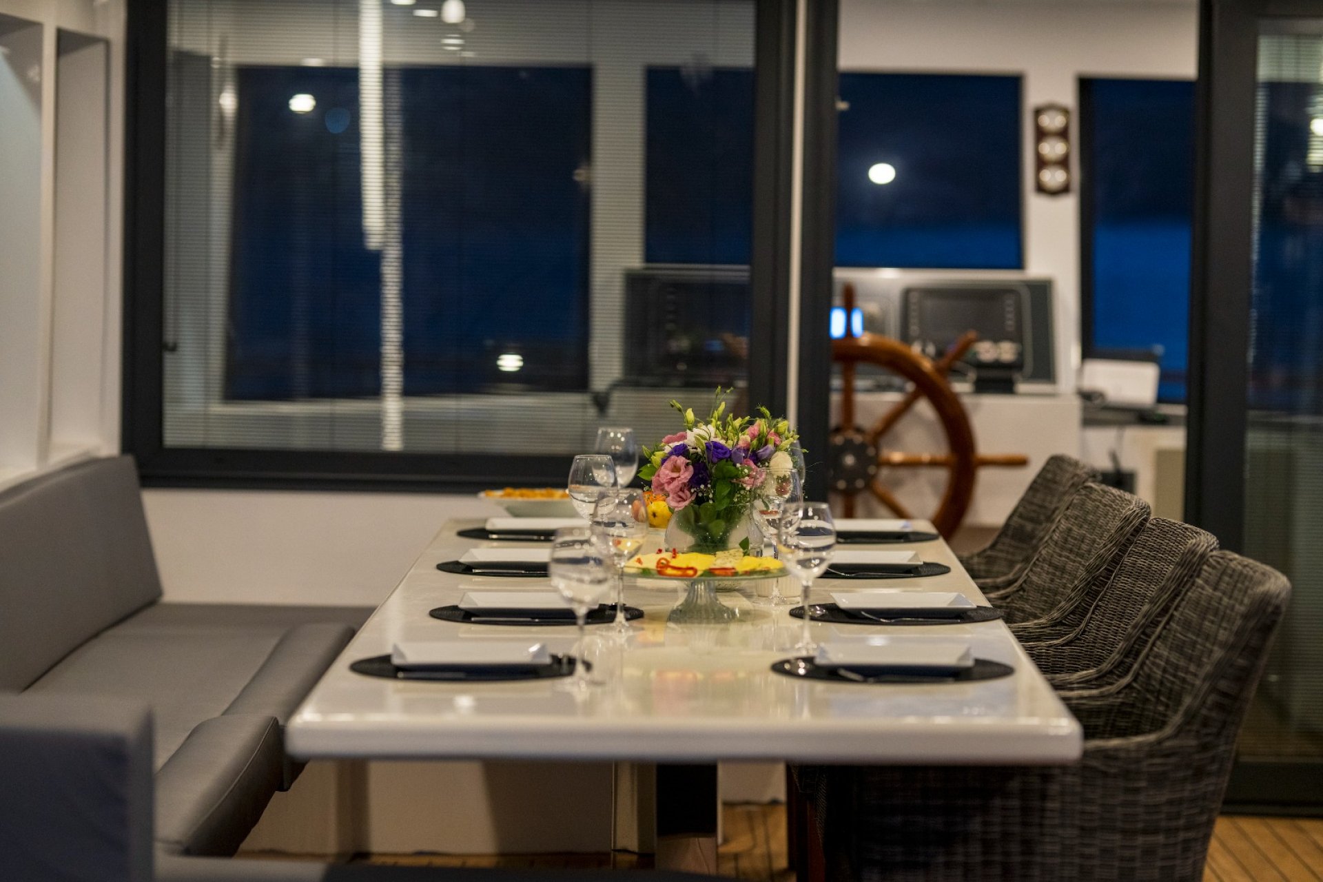 gocek-motoryat-fethiye-trawler-kiralama (6) göcek motoryat kiralama, göcek tekne kiralama, göcek yat kiralama, fethiye tekne kiralama, fethiye yat kiralama, fethiye motoryat kiralama